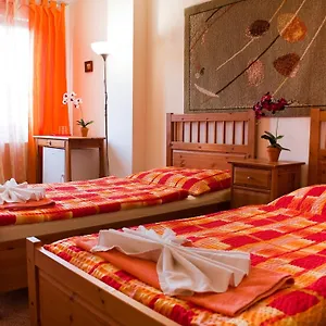 Bed & Breakfast Europa, Praha